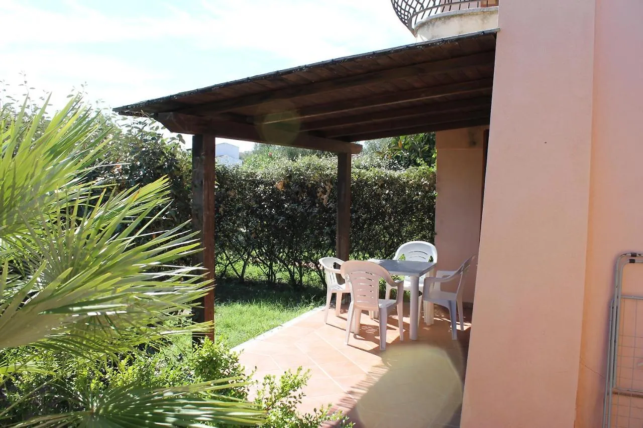 Le Corti Di San Teodoro Apartment San Teodoro