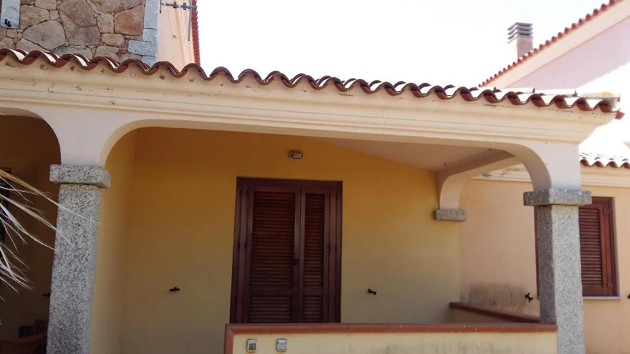 Le Corti Di San Teodoro Apartment San Teodoro  Italy